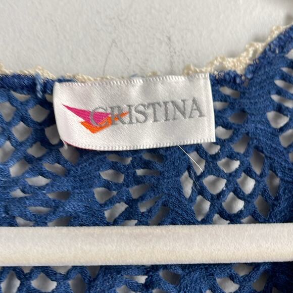 Vintage crocheted lace button up sleeveless vest tank top - Picture 5 of 6